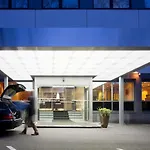 美居科隆贝佛斯特拉瑟酒店 4*