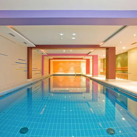 Mercure Belfortstrasse 4* Kolín nad Rýnem